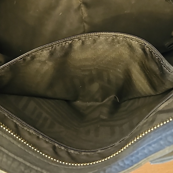 Rebecca Minkoff Gray Soft Suede Fringe Handbag w/ Crossbody Shoulder Strap - Picture 11 of 16